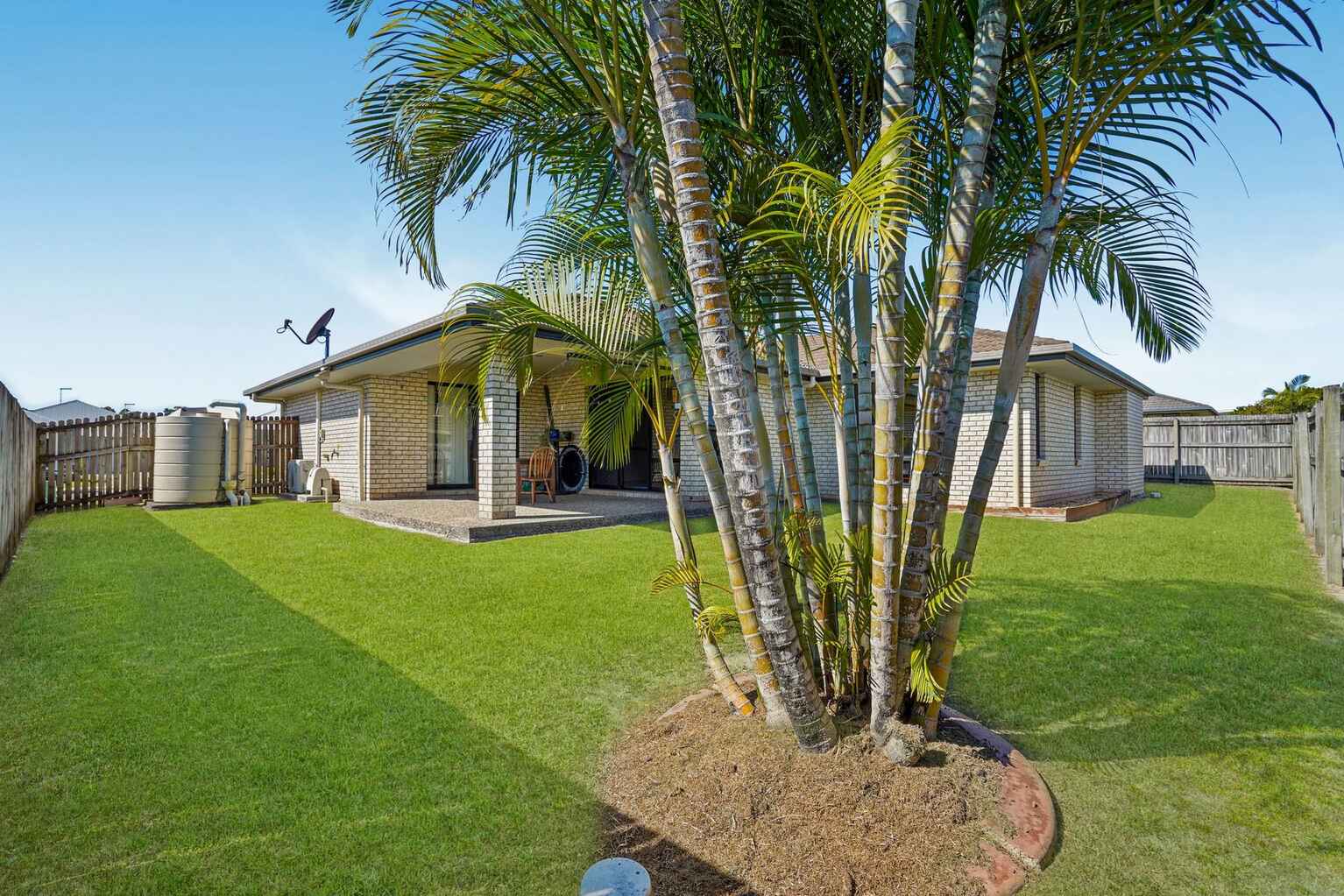 60 Coach Road West Morayfield