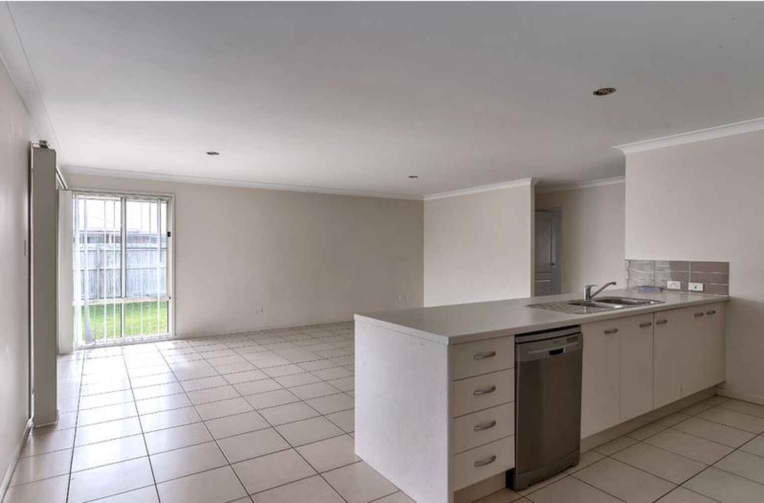 10 Stream Place Bellmere