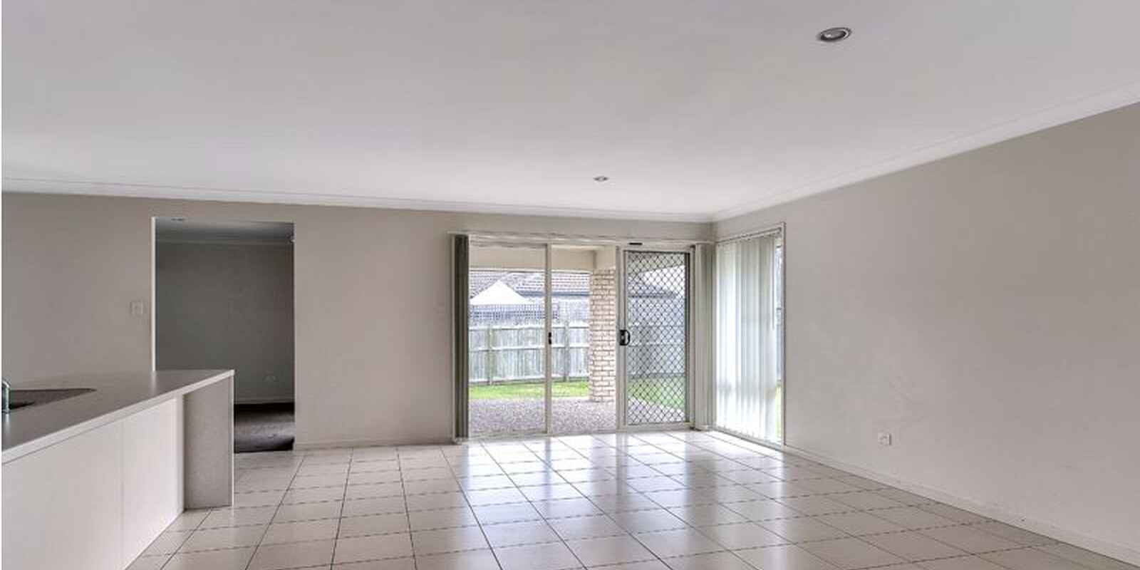 10 Stream Place Bellmere
