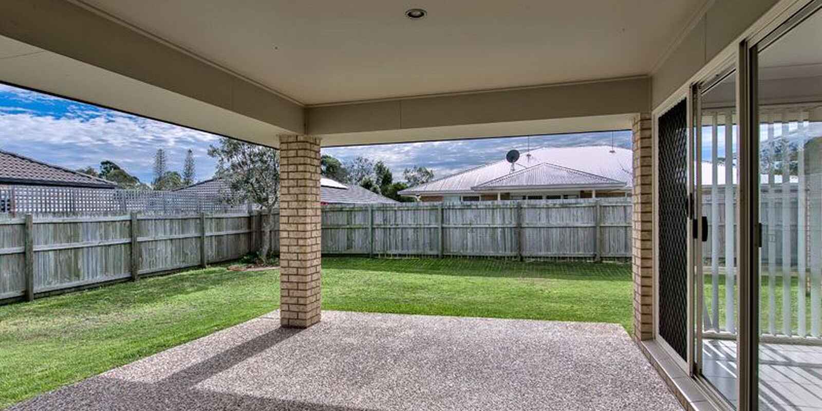 10 Stream Place Bellmere