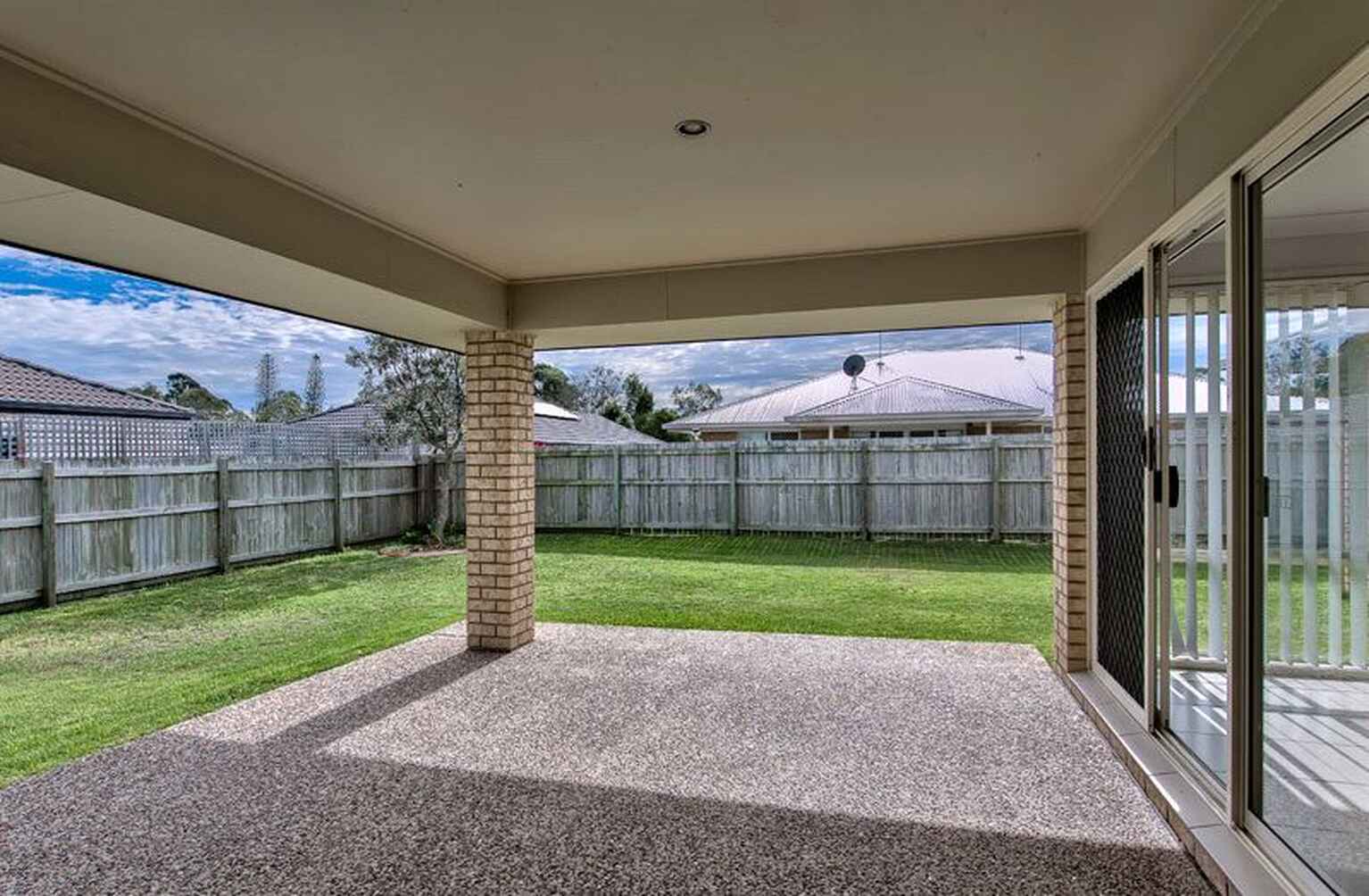 10 Stream Place Bellmere