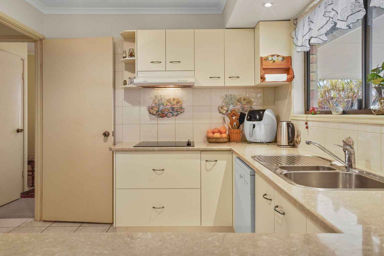 3  Riviera Court Morayfield