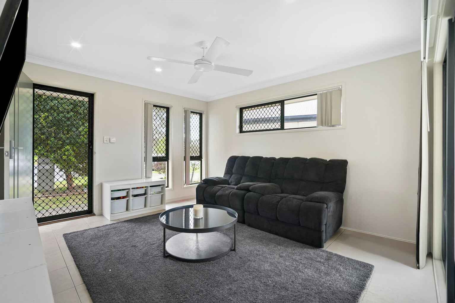 1/25 Lyndon Way Bellmere