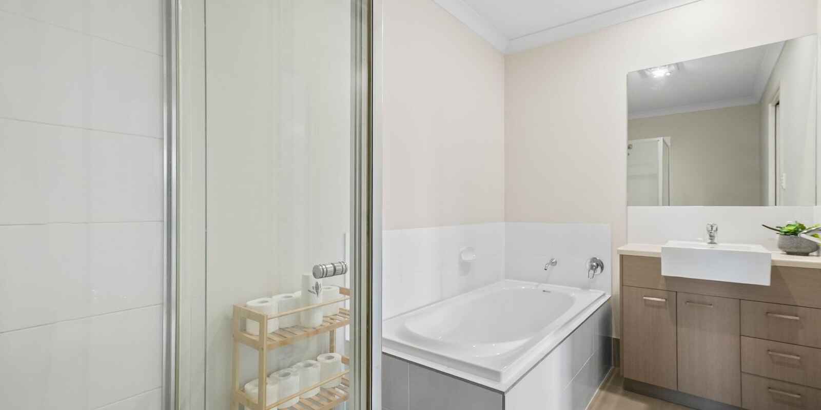 1/25 Lyndon Way Bellmere
