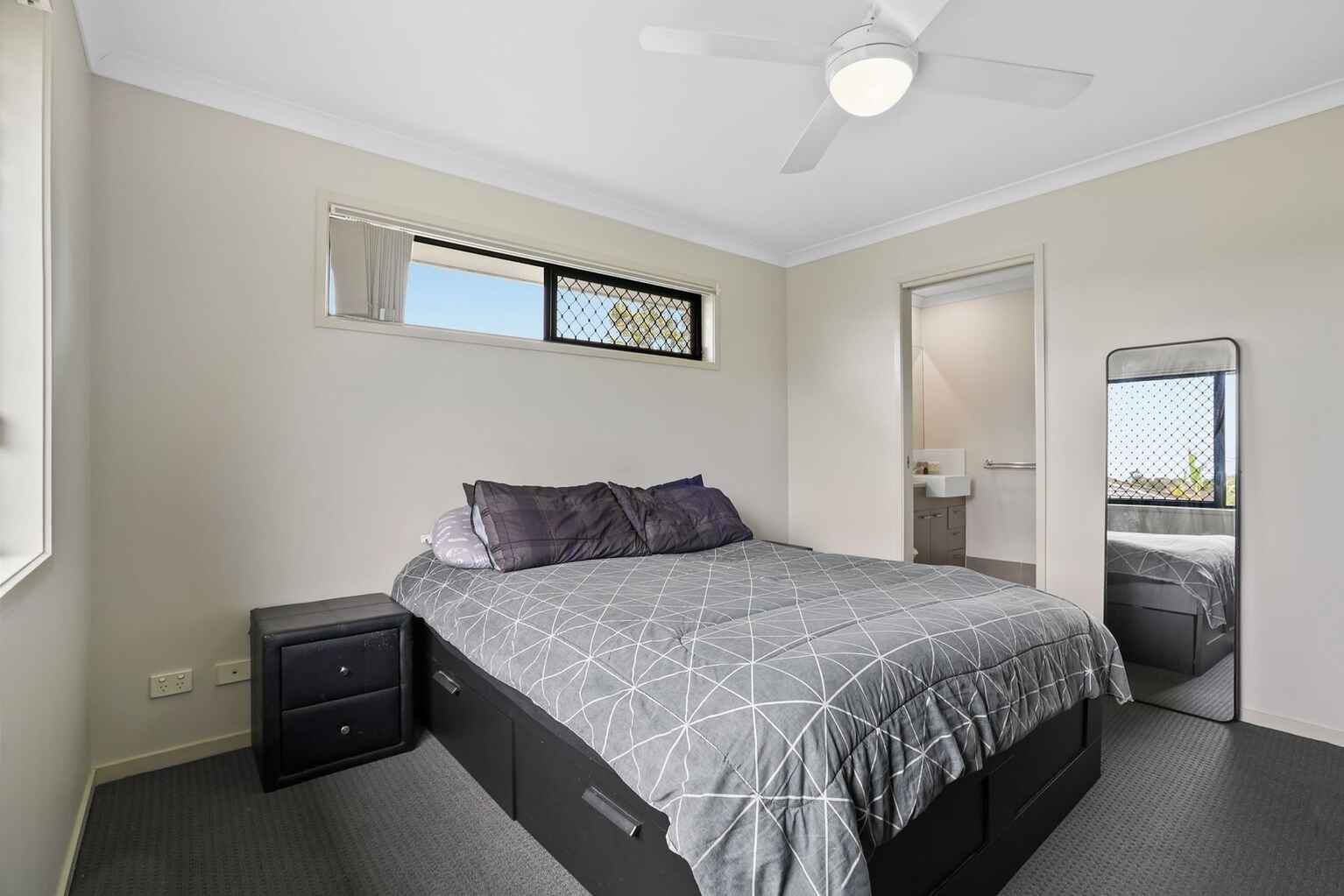 1/25 Lyndon Way Bellmere