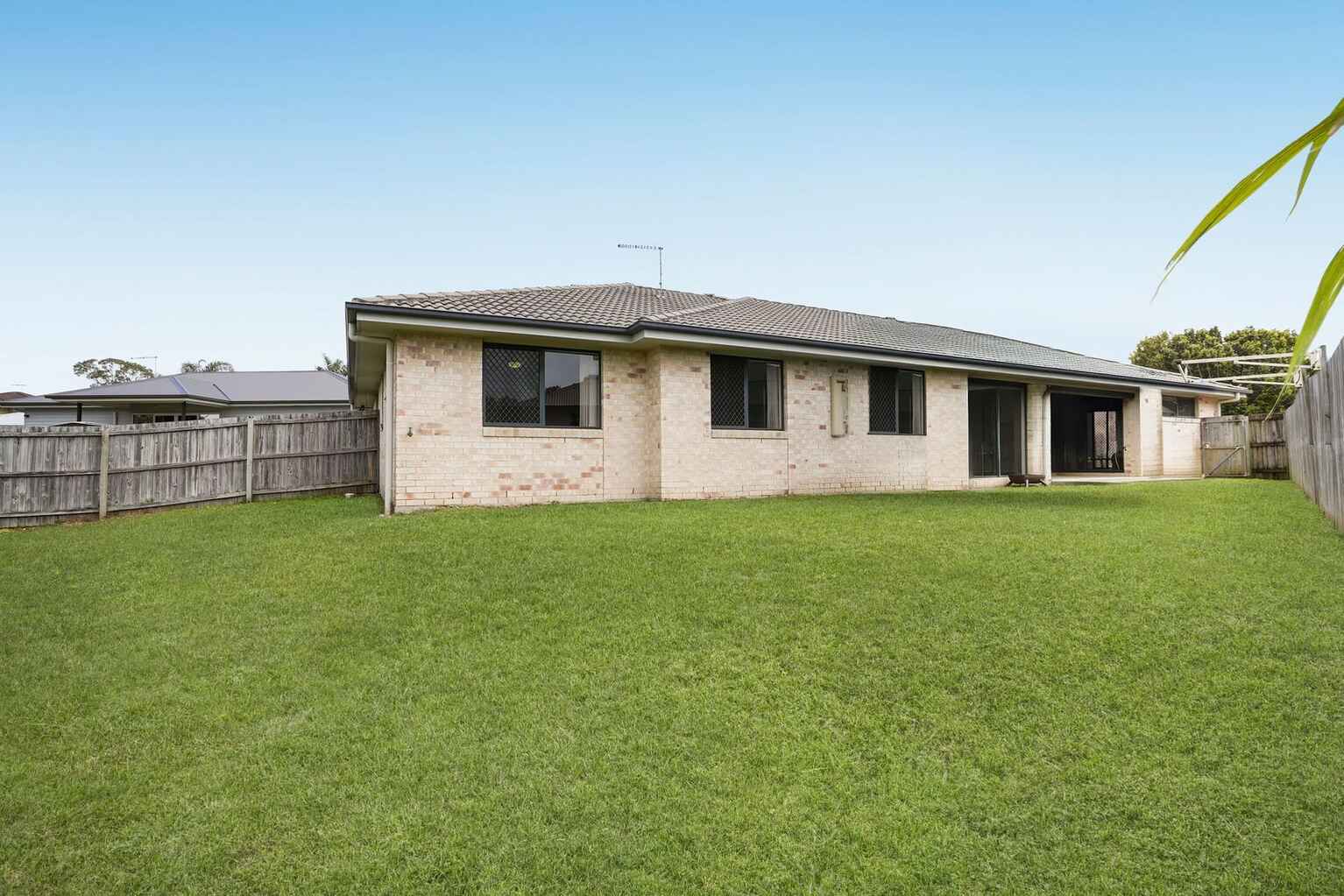1/25 Lyndon Way Bellmere