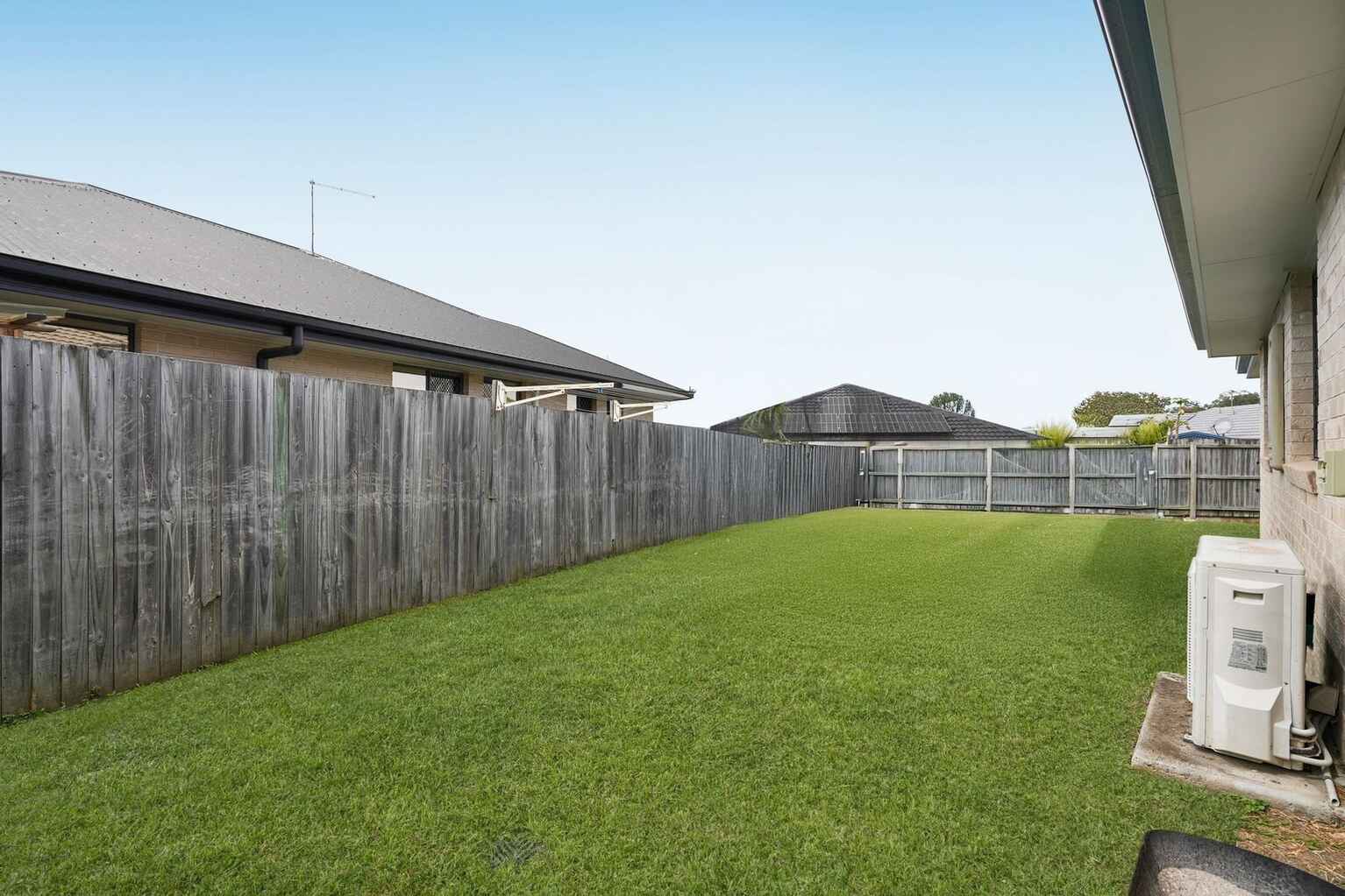 1/25 Lyndon Way Bellmere