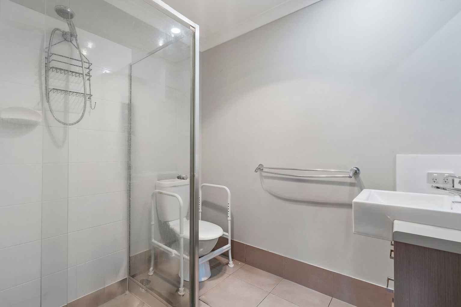2/25 Lyndon Way Bellmere 2/25 Lyndon Way Bellmere