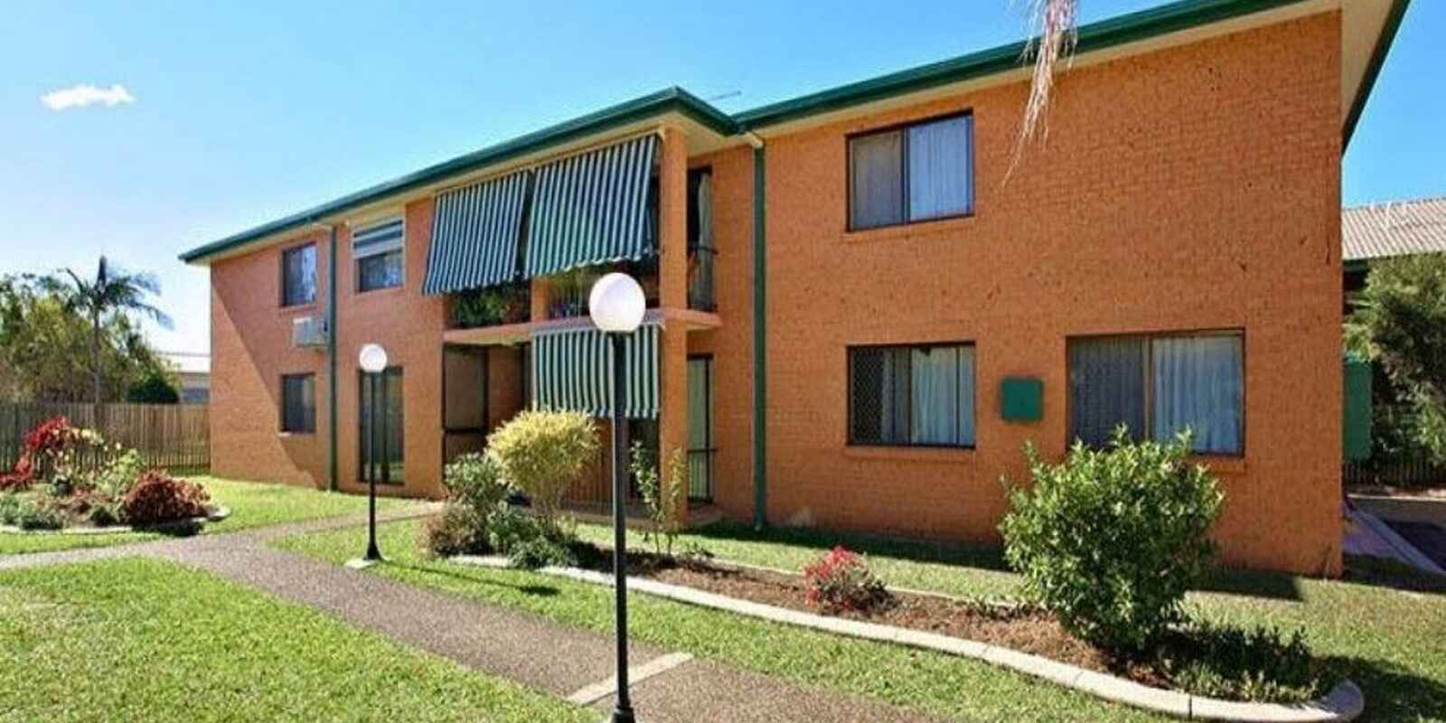 8/73-75 Lower King Street Caboolture