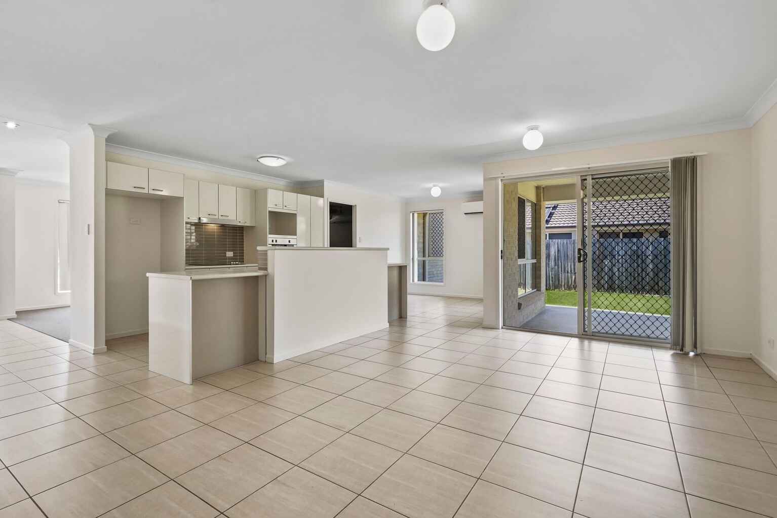 22 Piccadilly Street Bellmere