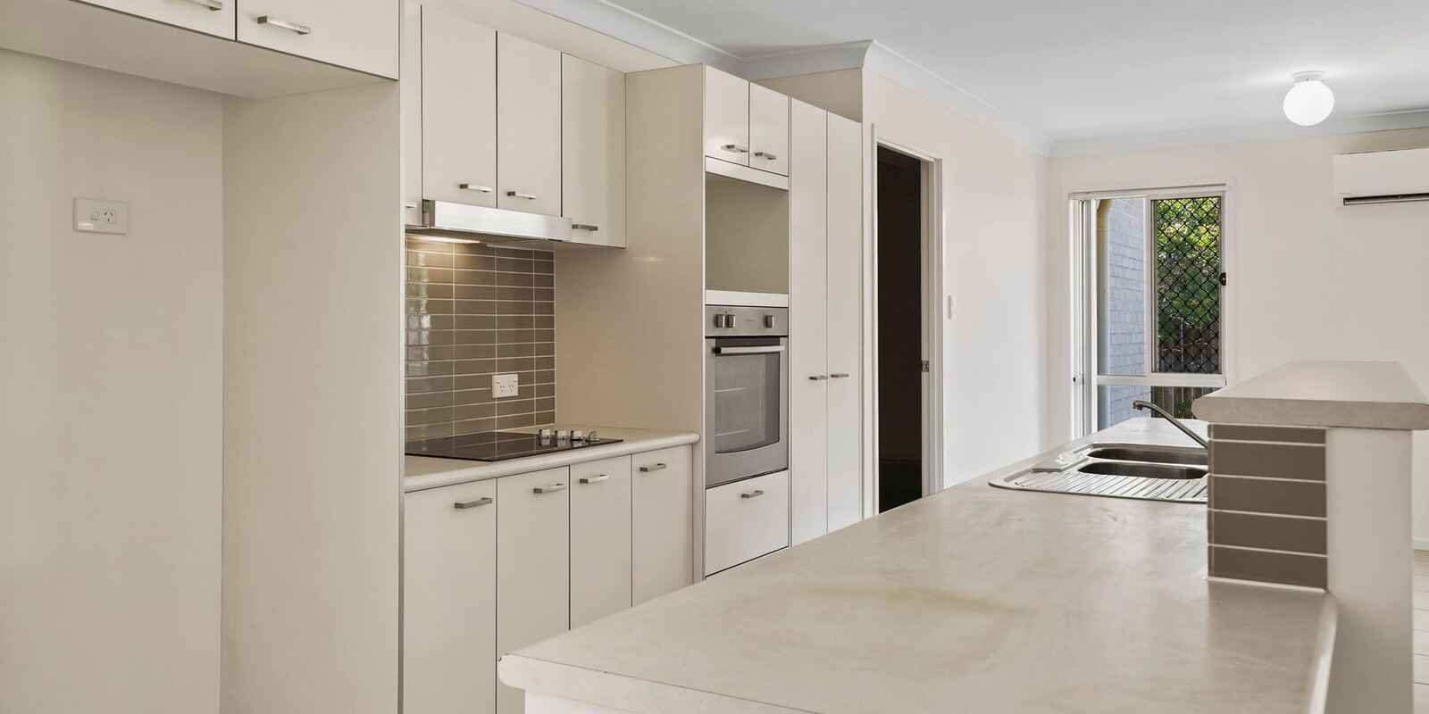 22 Piccadilly Street Bellmere