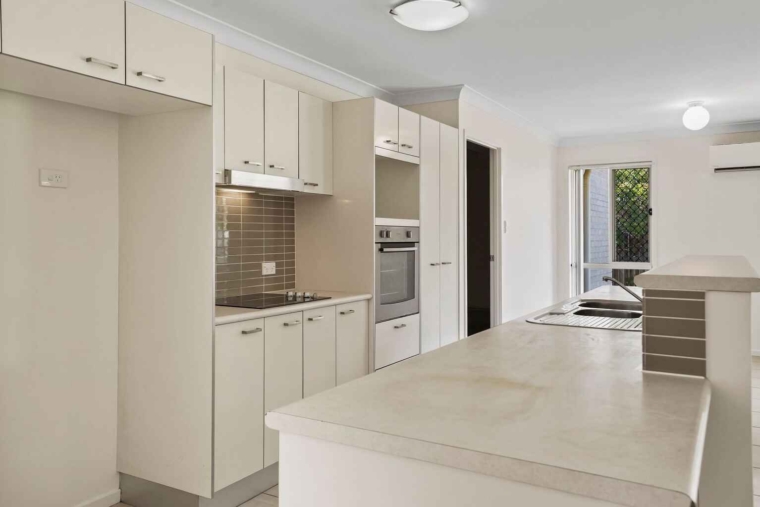 22 Piccadilly Street Bellmere