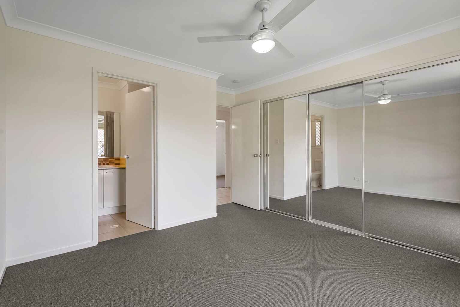 22 Piccadilly Street Bellmere