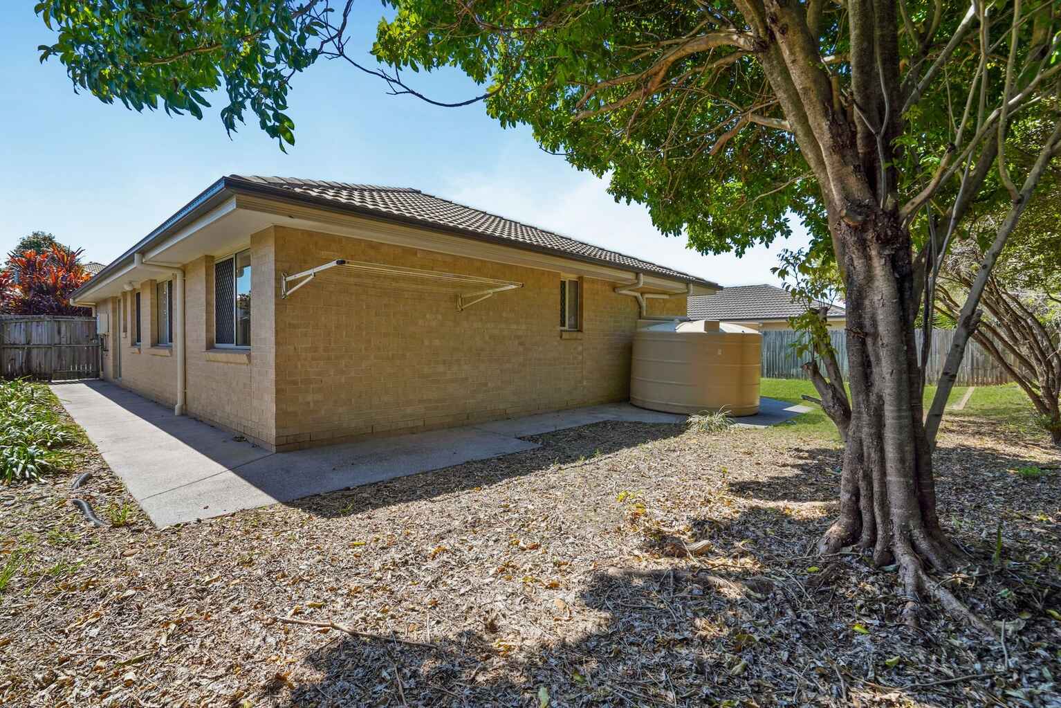 22 Piccadilly Street Bellmere
