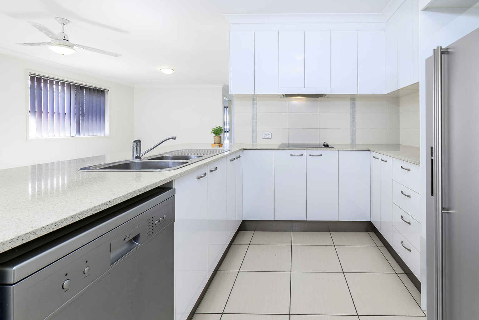 18 Bluestar Circuit Caboolture