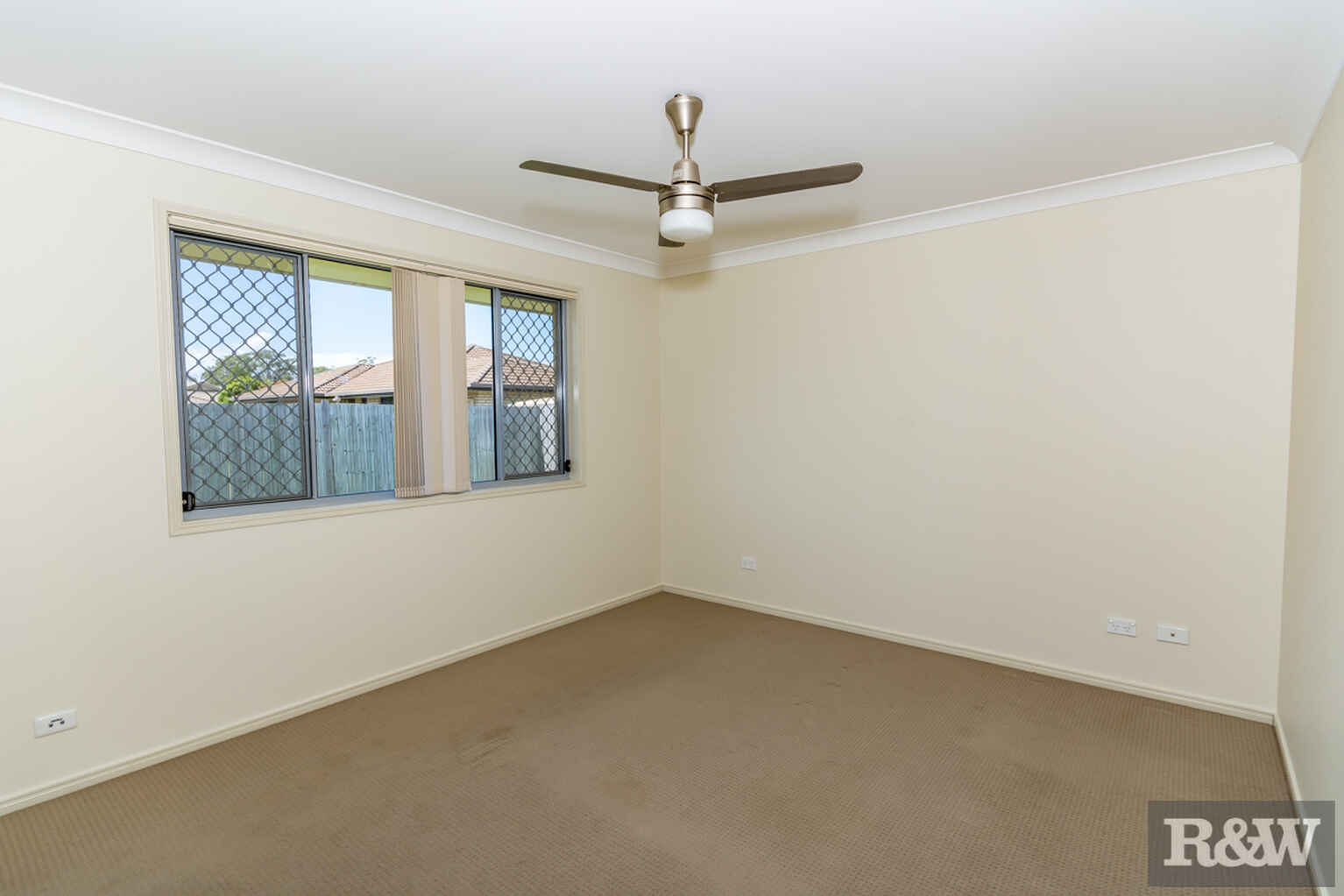 12 Rivulet Place Bellmere 12 Rivulet Place Bellmere