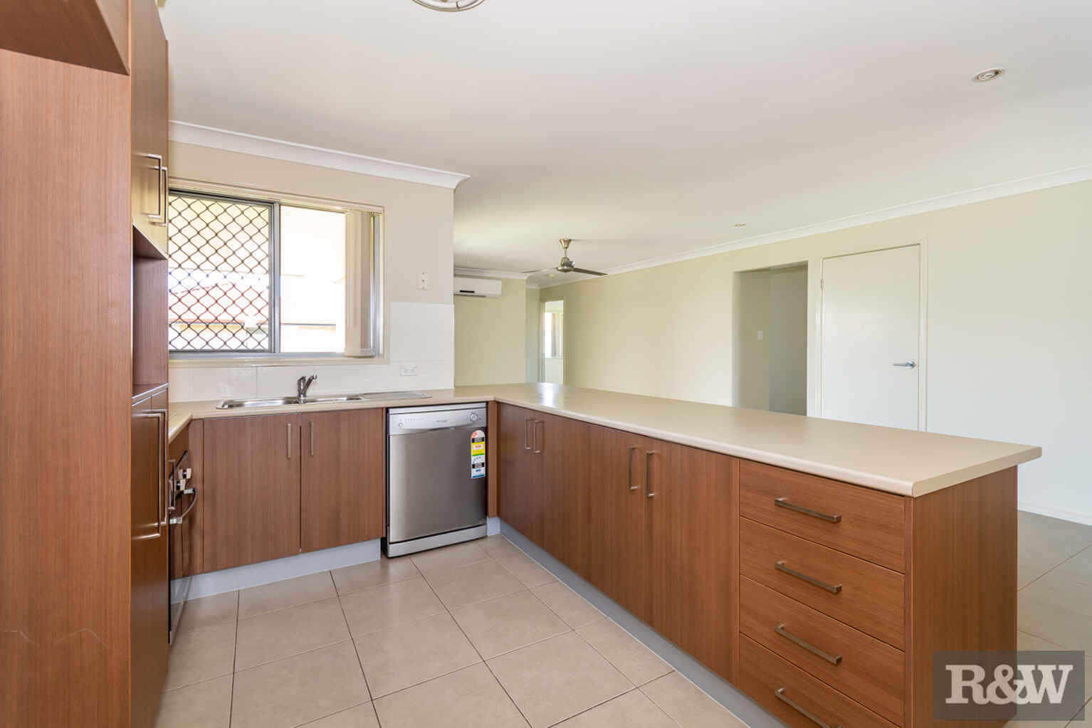 12 Rivulet Place Bellmere 12 Rivulet Place Bellmere