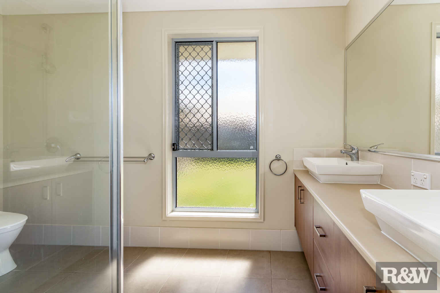 12 Rivulet Place Bellmere 12 Rivulet Place Bellmere