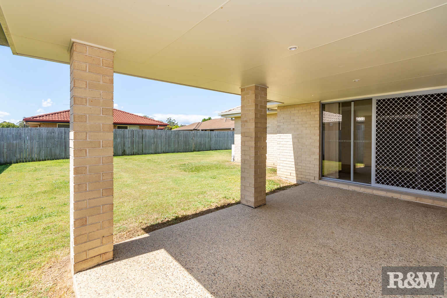 12 Rivulet Place Bellmere 12 Rivulet Place Bellmere