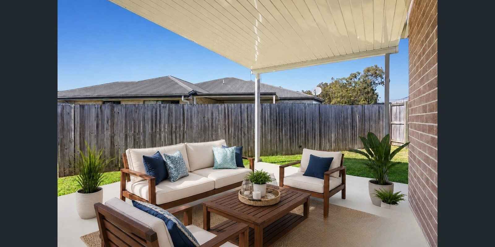 2/1 Nandina Court Morayfield