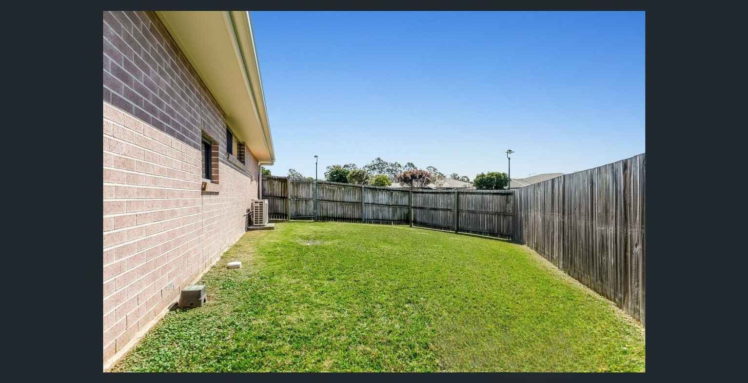 2/1 Nandina Court Morayfield