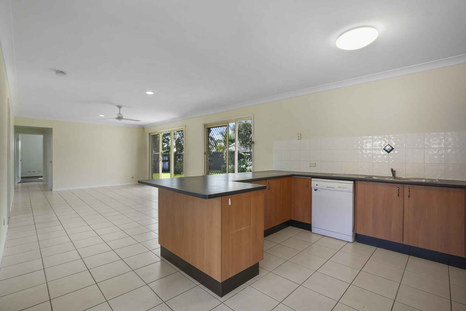 6 Lomandra Drive Morayfield