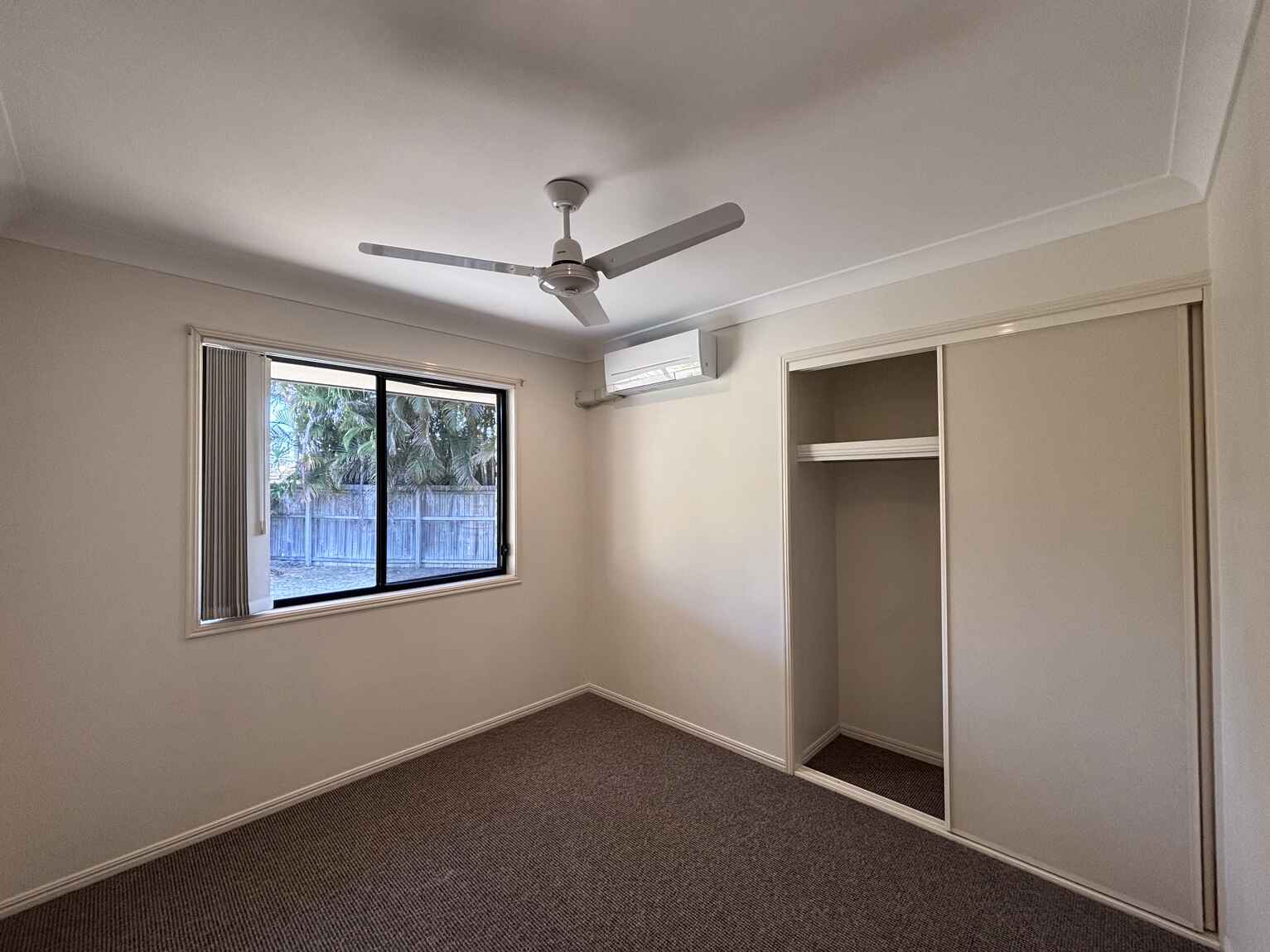 25 Blackwood Street Morayfield