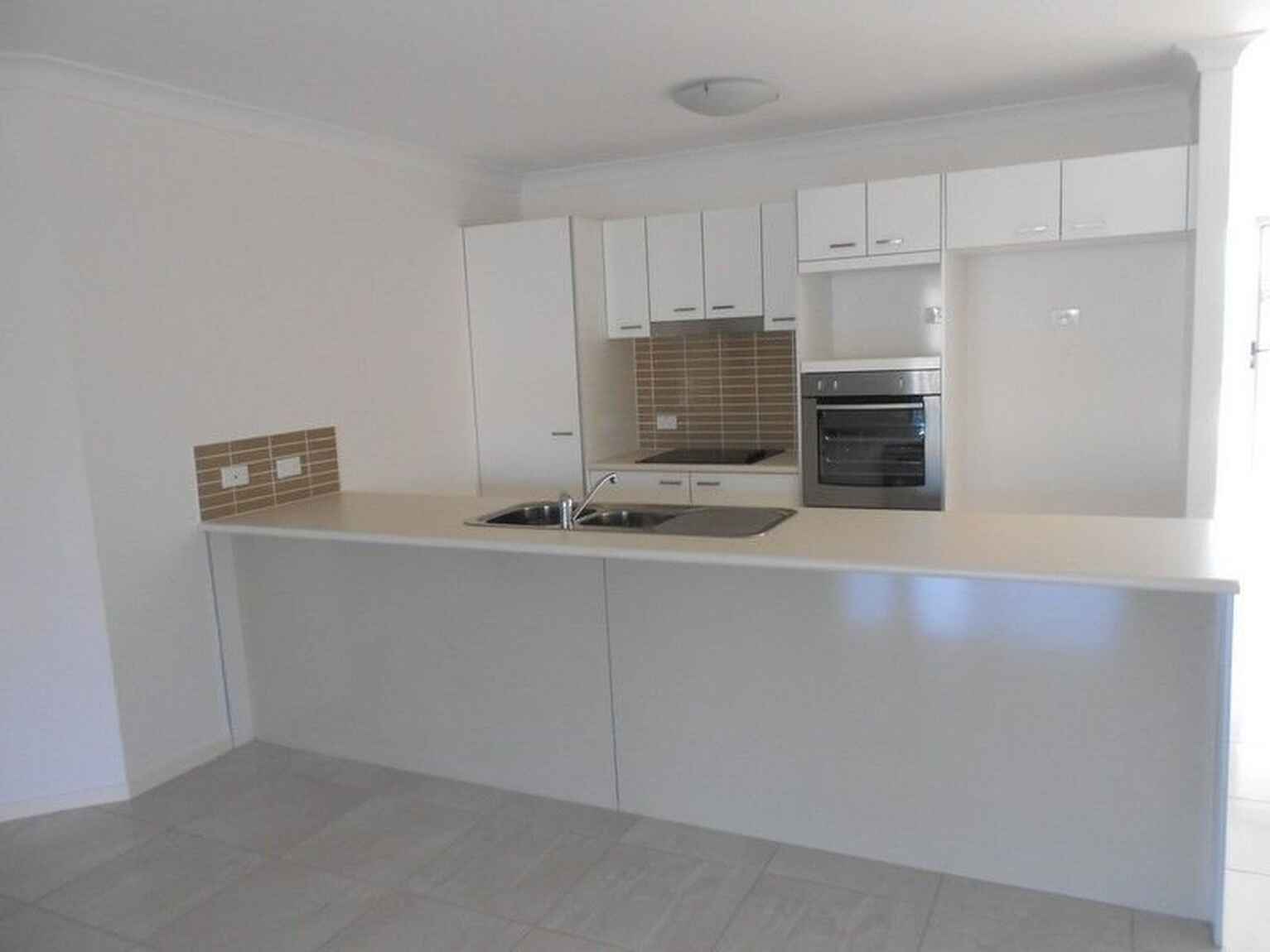 42 Piccadilly Street Bellmere