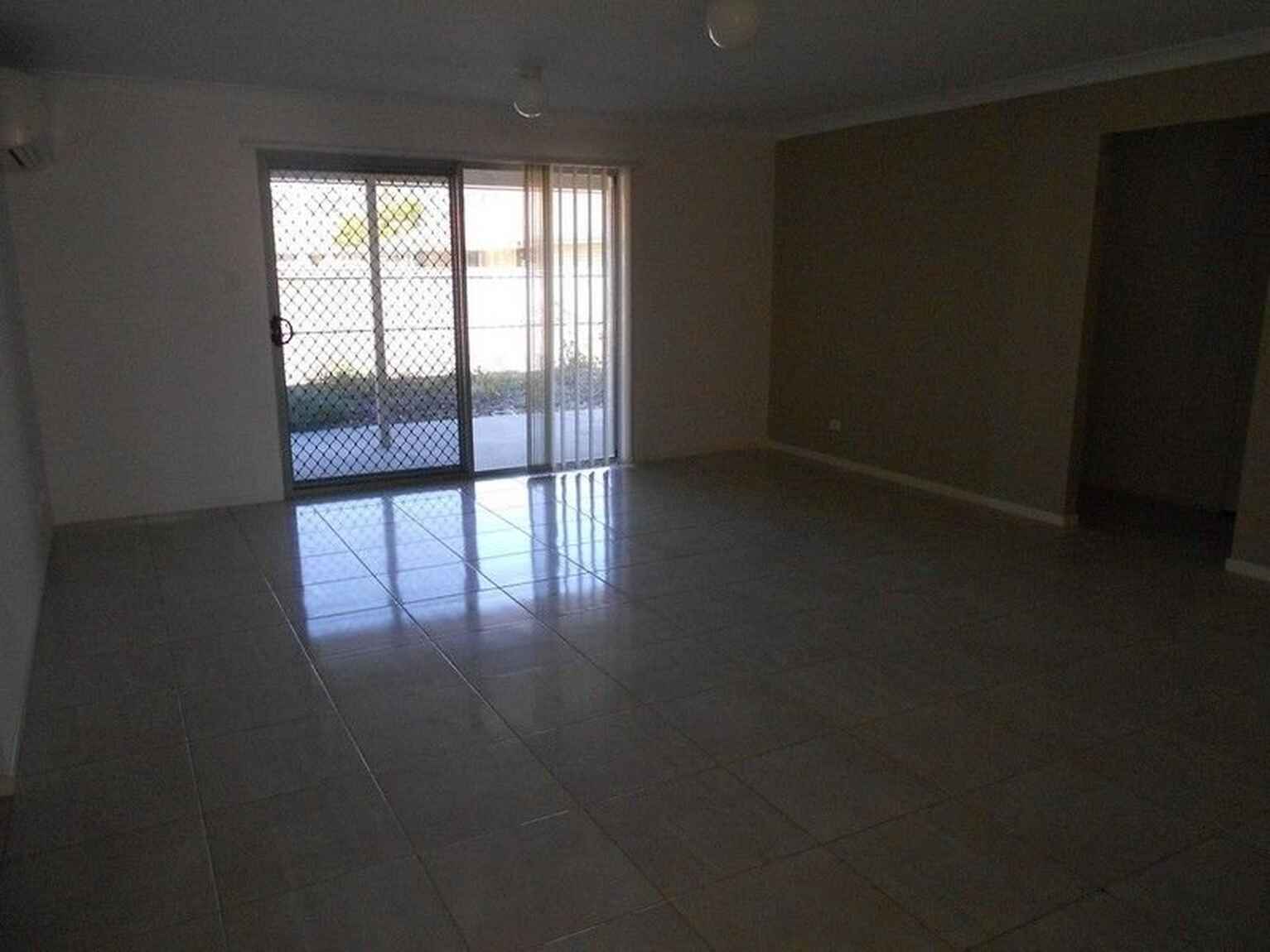 42 Piccadilly Street Bellmere