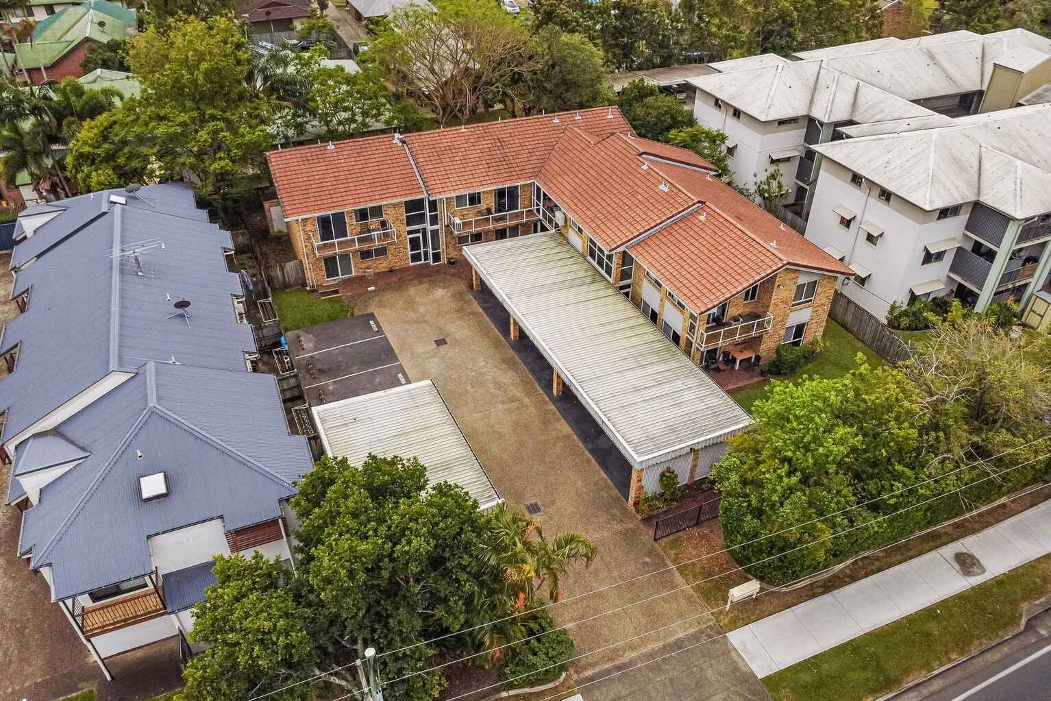 2/19 Lower King Street Caboolture