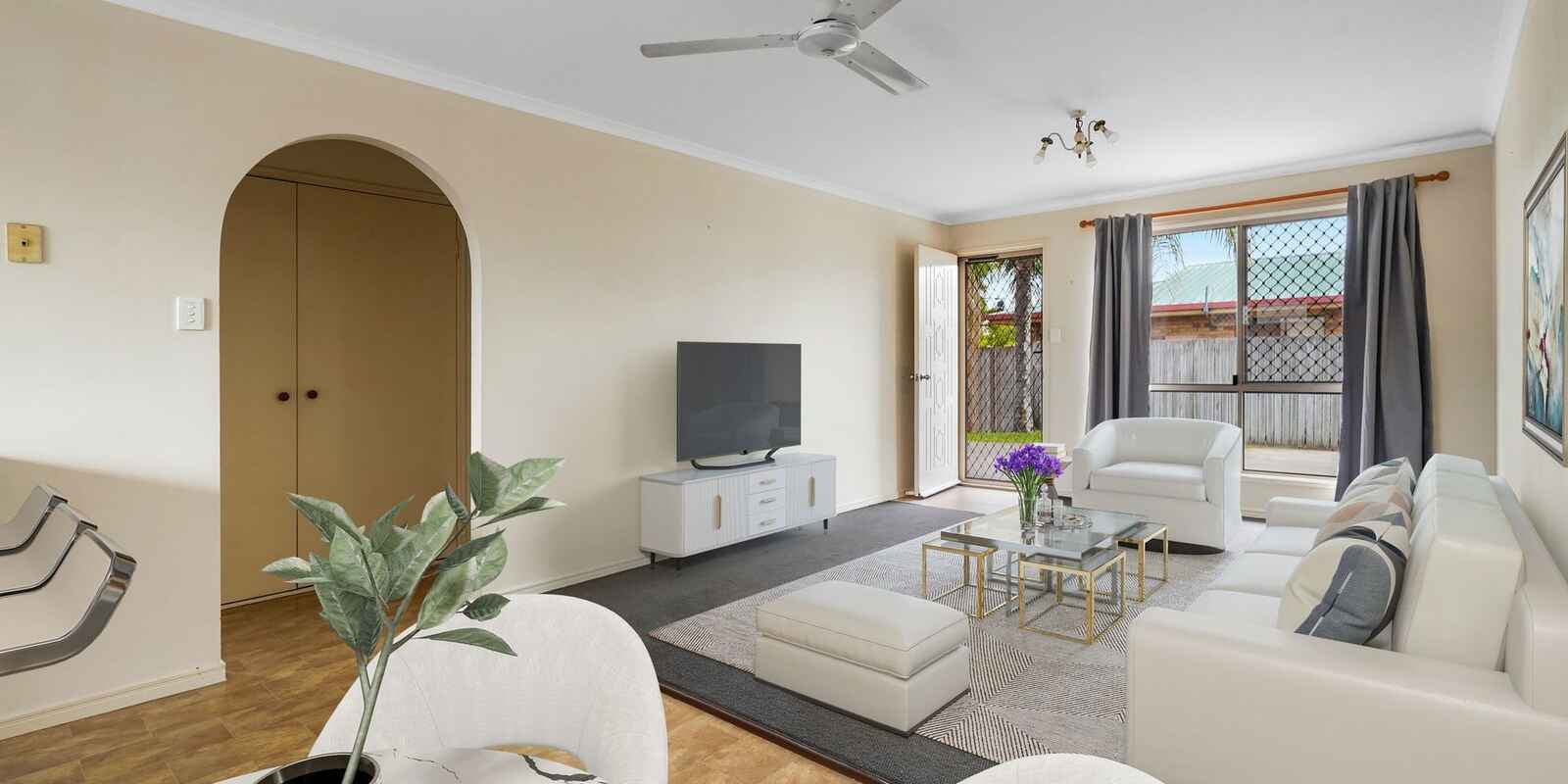 1/5 Hazelnut Drive Caboolture South