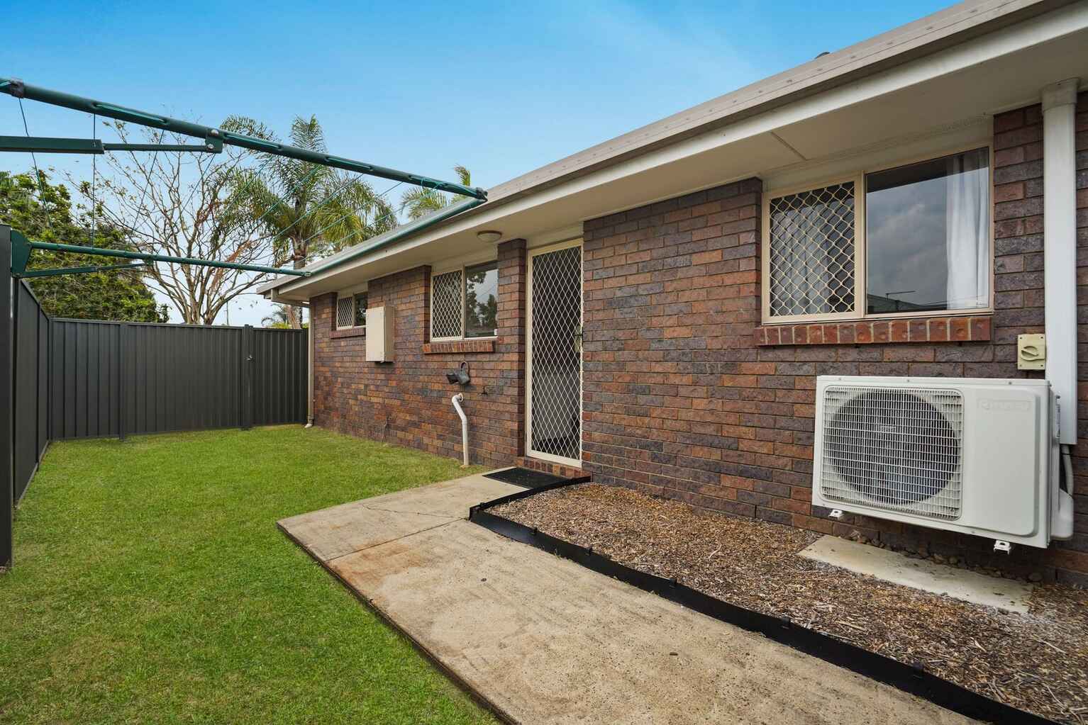 1/5 Hazelnut Drive Caboolture South