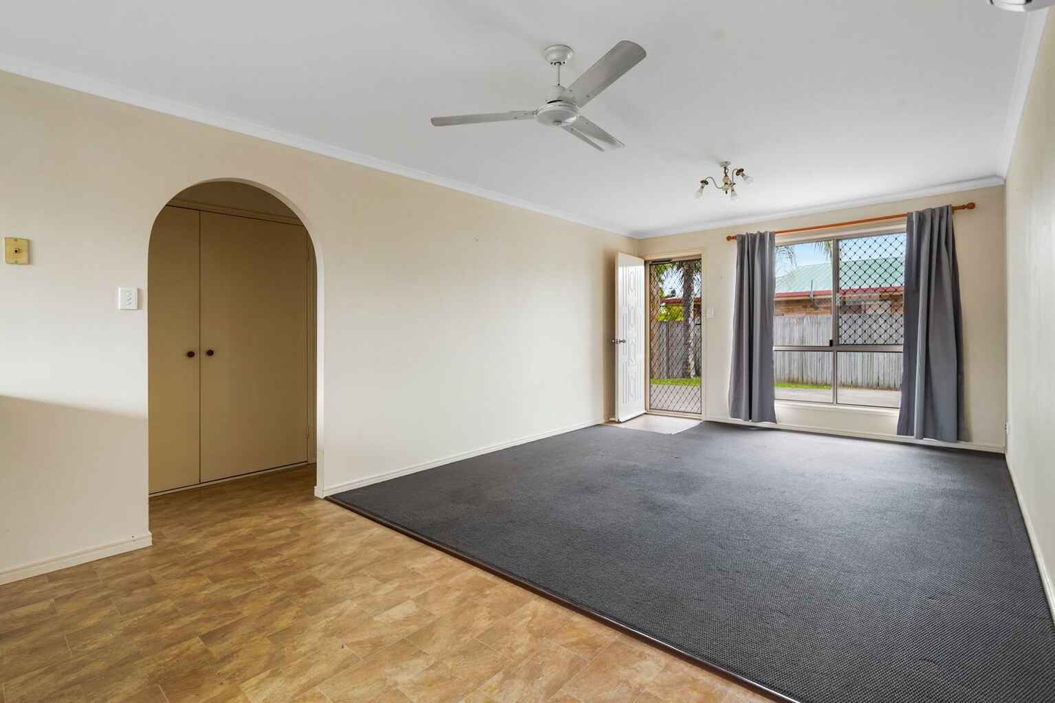1/5 Hazelnut Drive Caboolture South