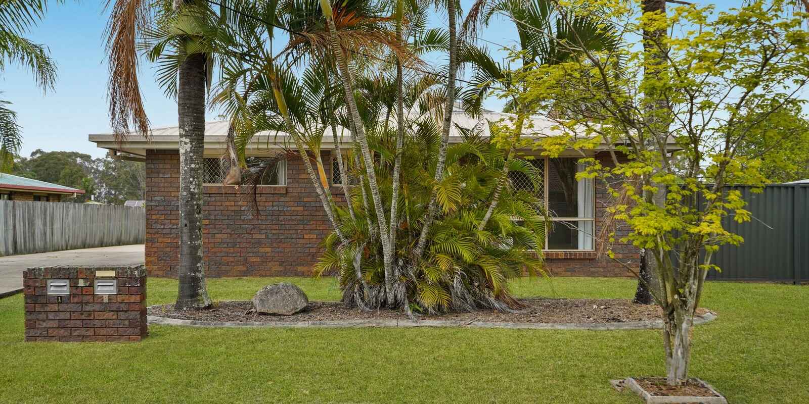 1/5 Hazelnut Drive Caboolture South
