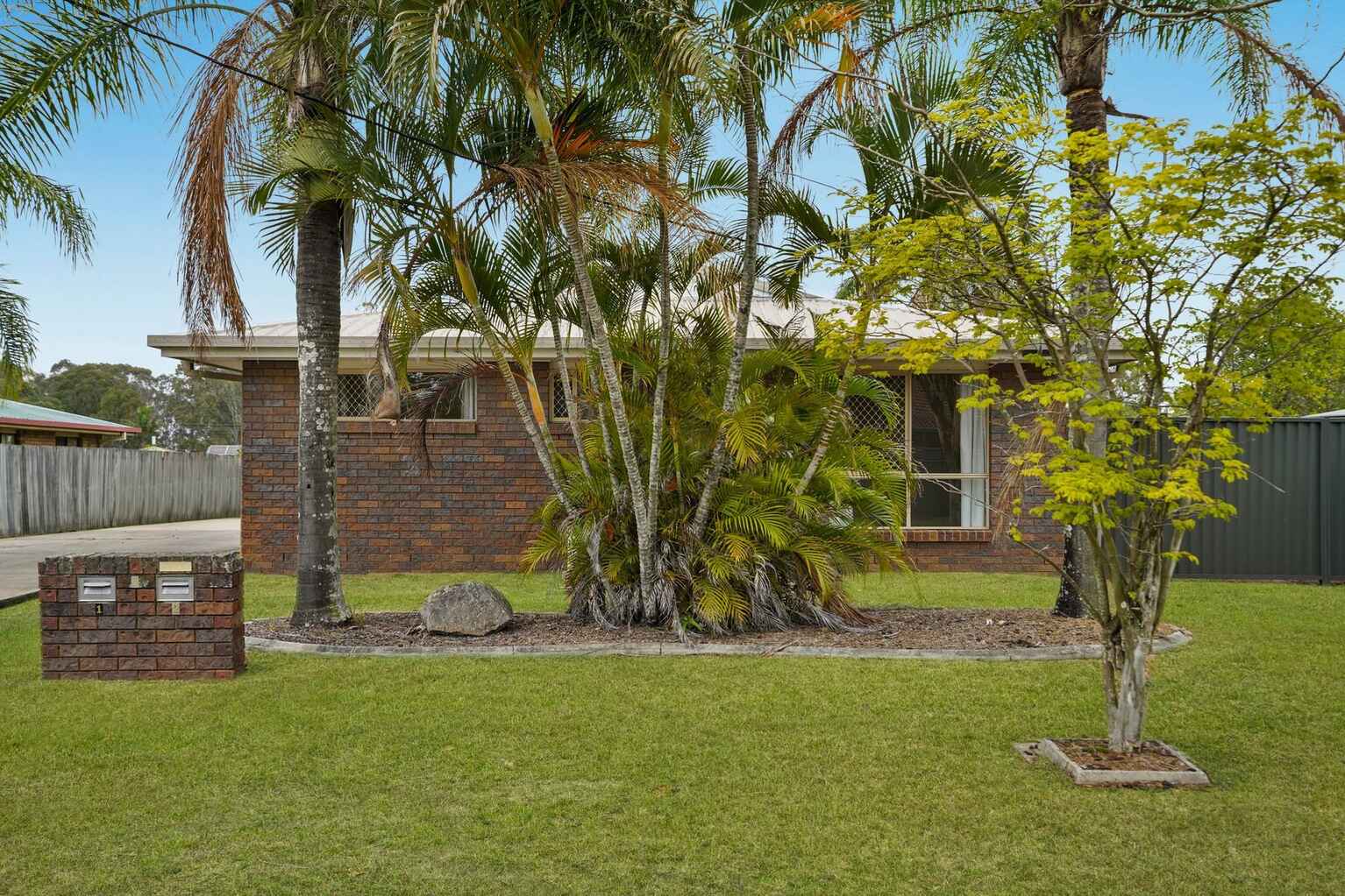 1/5 Hazelnut Drive Caboolture South