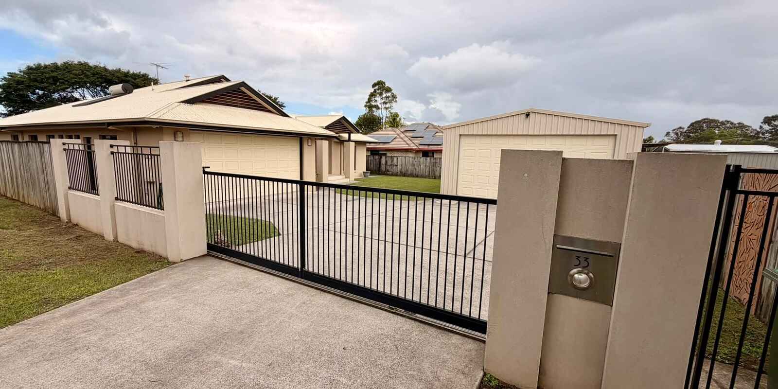 33 Fairway Court Caboolture