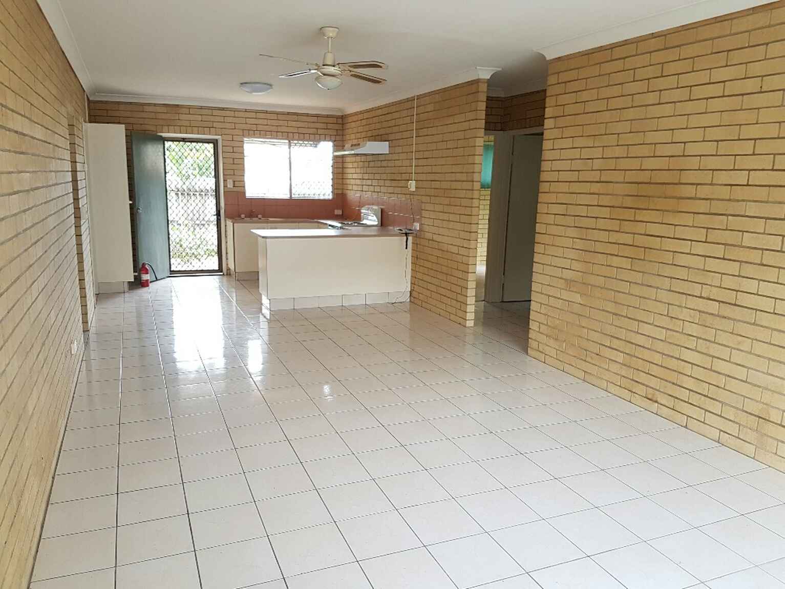 2/23 Kalunda Drive Caboolture